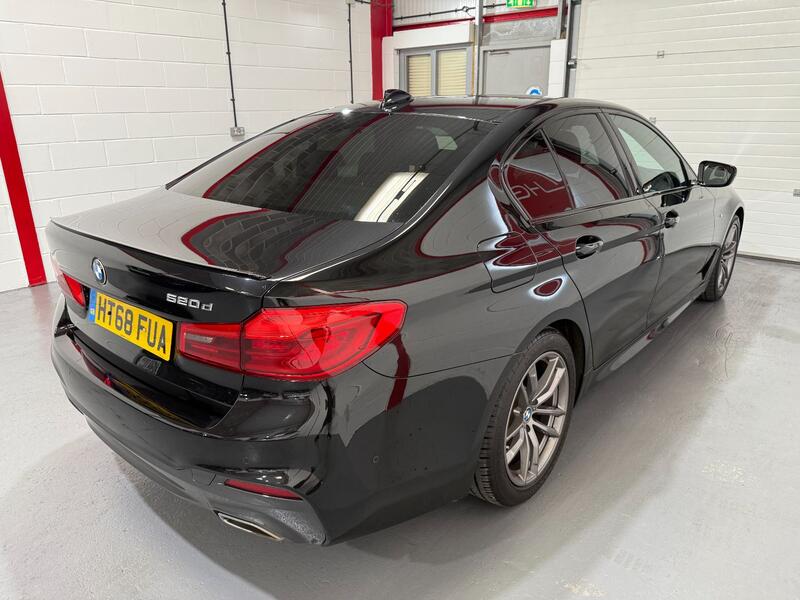 BMW 5 SERIES