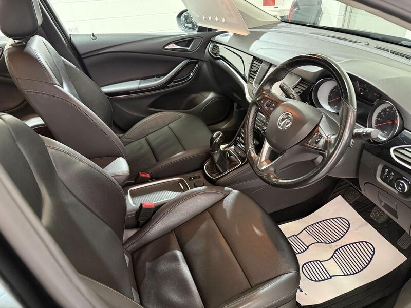 VAUXHALL ASTRA
